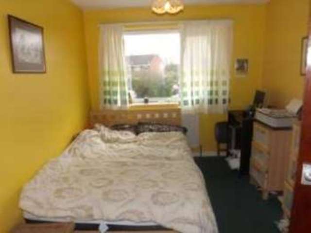  Image of 3 bedroom End of Terrace for sale in Wodehouse Walk Newport Pagnell MK16 at Newport Pagnell Buckinghamshire Newport Pagnell, MK16 8PX
