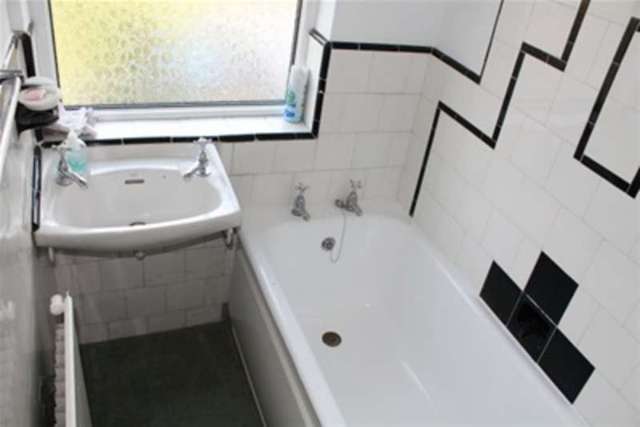  Image of 3 bedroom Terraced house to rent in Wolsey Drive Kingston upon Thames KT2 at Kingston upon Thames, KT2 5DW