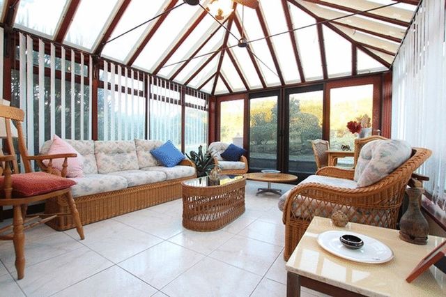  Image of 4 bedroom Detached house for sale in Neston Road Burton Neston CH64 at Neston Road Burton Neston, CH64 5TA
