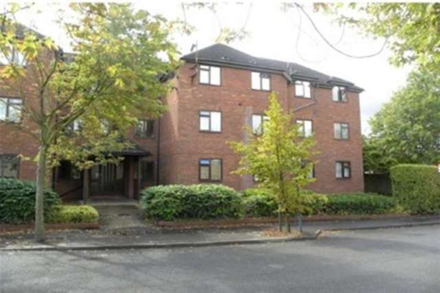  Image of 1 bedroom Flat to rent in Wood Street Rugby CV21 at Rugby, CV21 2NX