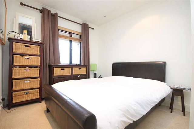  Image of 2 bedroom Flat for sale in Worcester Road Sutton SM2 at Sutton Surrey Sutton, SM2 6PB