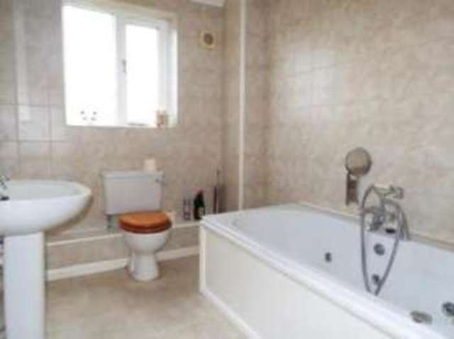  Image of 3 bedroom Semi-Detached house for sale in Wren Close Deeping St. Nicholas Spalding PE11 at Deeping St. Nicholas Spalding Deeping St Nicholas, PE11 3DX