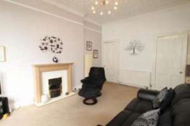  Image of 1 bedroom Flat for sale in Yarrow Gardens Glasgow G20 at North Kelvinside Glasgow Maryhill, G20 6DY