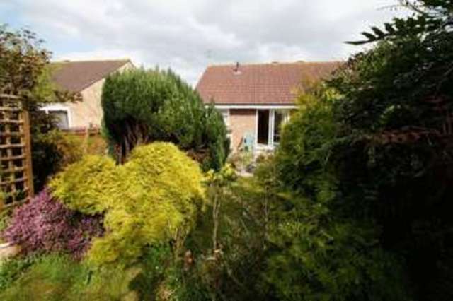  Image of 2 bedroom Detached house to rent in Yeo Close Weston-super-Mare BS23 at Yeo Close  Weston-Super-Mare, BS23 3XZ