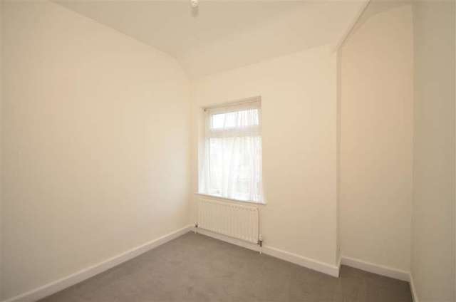  Image of 3 bedroom Terraced house for sale in York Road Maidstone ME15 at Maidstone Kent Maidstone, ME15 7QX