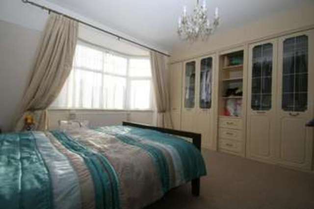  Image of 5 bedroom Semi-Detached house for sale in York Road Woking GU22 at Woking  Woking, GU22 7XR
