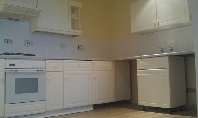  Image of 1 bedroom Ground Flat to rent in Kings Barton Street Gloucester GL1 at Barton Street  Gloucester, GL1 4HE