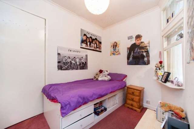  Image of 2 bedroom Flat for sale in Harland Cottages Glasgow G14 at Harland Cottages  Glasgow, G14 0AS