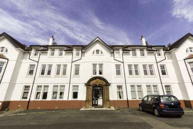  Image of 3 bedroom Flat for sale in Glenlomond Glenlomond Kinross KY13 at Lomond House  Kinross, KY13 9HF