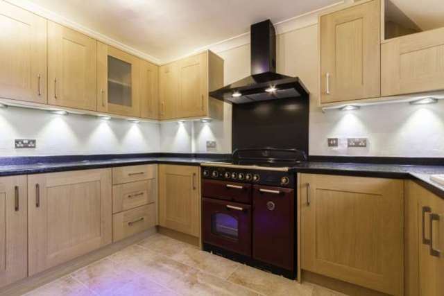  Image of 3 bedroom Flat for sale in Glenlomond Glenlomond Kinross KY13 at Lomond House  Kinross, KY13 9HF