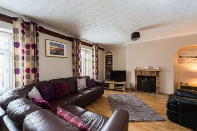  Image of 1 bedroom Flat for sale in Main Street Gorebridge EH23 at Main Street  Edinburgh, EH23 4BY