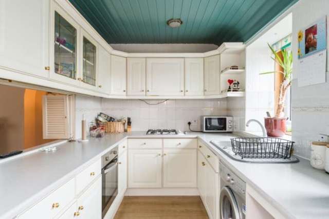  Image of 1 bedroom Flat for sale in Main Street Gorebridge EH23 at Main Street  Edinburgh, EH23 4BY