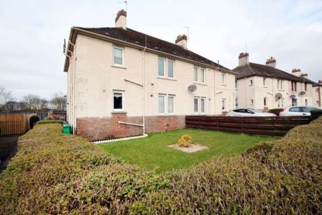  Image of 2 bedroom Ground Flat for sale in Randolph Crescent Boreland Dysart Kirkcaldy KY1 at Randolph Crescent  Dysart, KY1 2YN