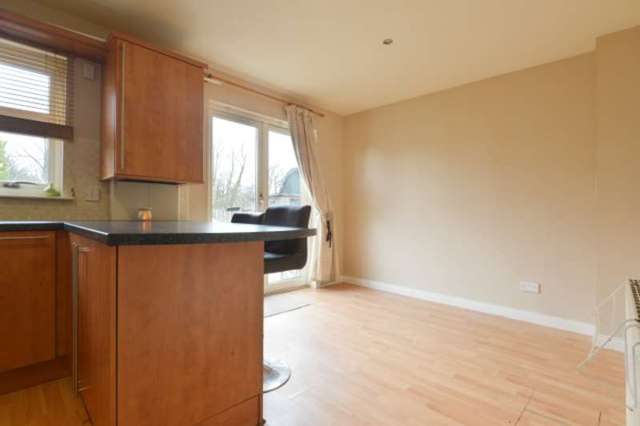  Image of 3 bedroom Semi-Detached house for sale in Roanshead Crescent Easthouses Dalkeith EH22 at Roanshead Crescent  Midlothian, EH22 4NZ