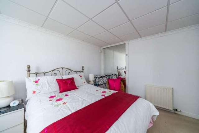  Image of 3 bedroom End of Terrace for sale in Westburn Grove Edinburgh EH14 at Westburn Grove  Edinburgh, EH14 2RZ