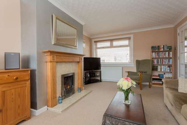  Image of 2 bedroom End of Terrace for sale in Briery Court Kilbirnie KA25 at Briery Court  Kilbirnie, KA25 6JD