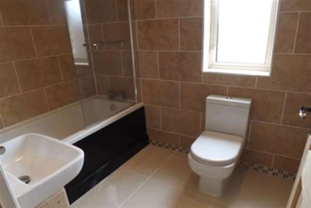  Image of 2 bedroom Detached house to rent in Stamford Road Southbourne Bournemouth BH6 at Bournemouth, BH6 5DT