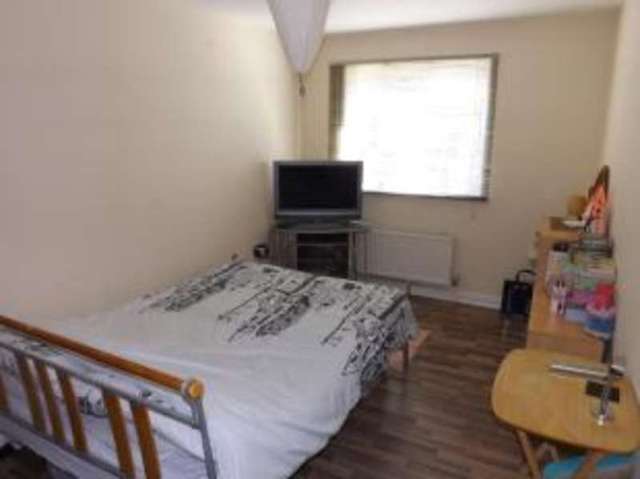  Image of 2 bedroom Flat for sale in Lambkins Mews London E17 at 2 Lambkins Mews London Upper Walthamstow, E17 3NY