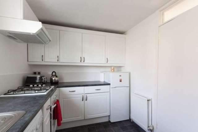  Image of 1 bedroom Ground Flat for sale in Calder Gardens Edinburgh EH11 at Calder Gardens  Edinburgh, EH11 4JR