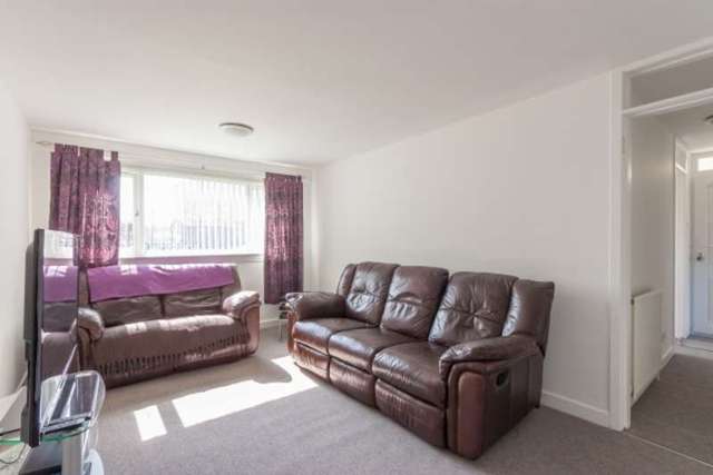  Image of 1 bedroom Ground Flat for sale in Calder Gardens Edinburgh EH11 at Calder Gardens  Edinburgh, EH11 4JR