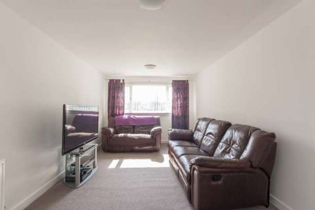  Image of 1 bedroom Ground Flat for sale in Calder Gardens Edinburgh EH11 at Calder Gardens  Edinburgh, EH11 4JR
