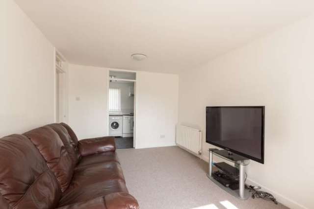  Image of 1 bedroom Ground Flat for sale in Calder Gardens Edinburgh EH11 at Calder Gardens  Edinburgh, EH11 4JR
