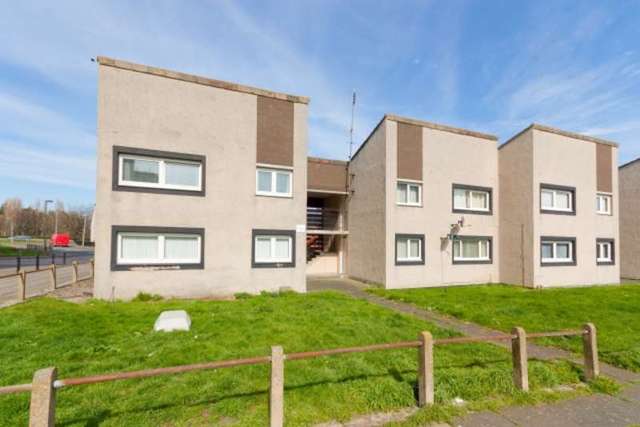  Image of 1 bedroom Ground Flat for sale in Calder Gardens Edinburgh EH11 at Calder Gardens  Edinburgh, EH11 4JR