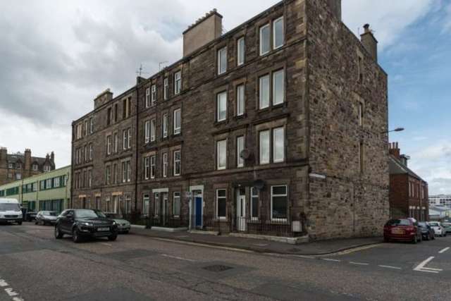  Image of 1 bedroom Flat for sale in Bonnington Road Edinburgh EH6 at Bonnington Road  Edinburgh, EH6 5BH
