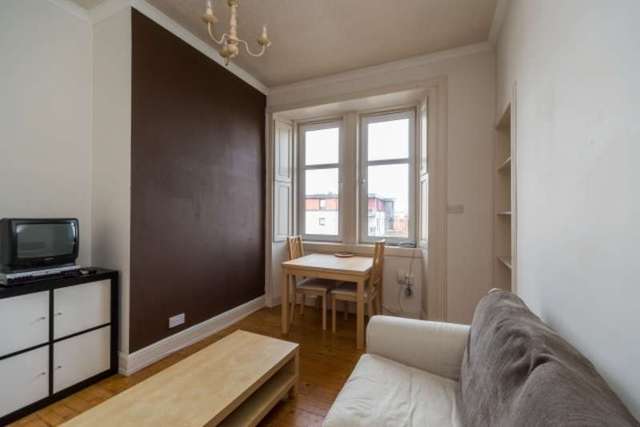  Image of 1 bedroom Flat for sale in Bonnington Road Edinburgh EH6 at Bonnington Road  Edinburgh, EH6 5BH