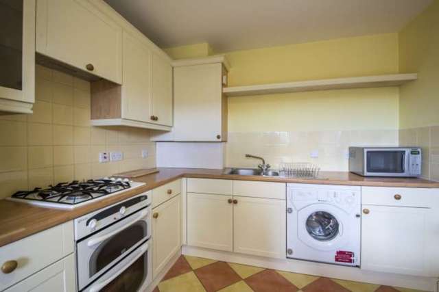  Image of 2 bedroom Flat for sale in Riverside Drive Aberdeen AB11 at Riverside Drive  Aberdeen, AB11 7DG
