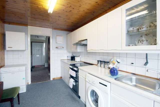  Image of 4 bedroom Detached house for sale in Forth Crescent High Valleyfield Dunfermline KY12 at Forth Crescent  Dunfermline, KY12 8UL