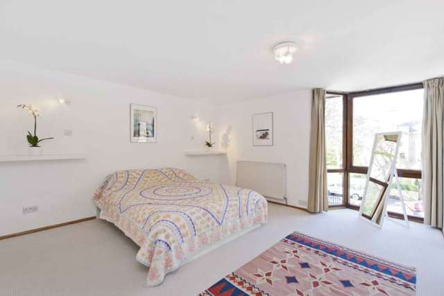  Image of 5 bedroom End of Terrace for sale in Oswald Court Edinburgh EH9 at Oswald Court  Edinburgh, EH9 2HY