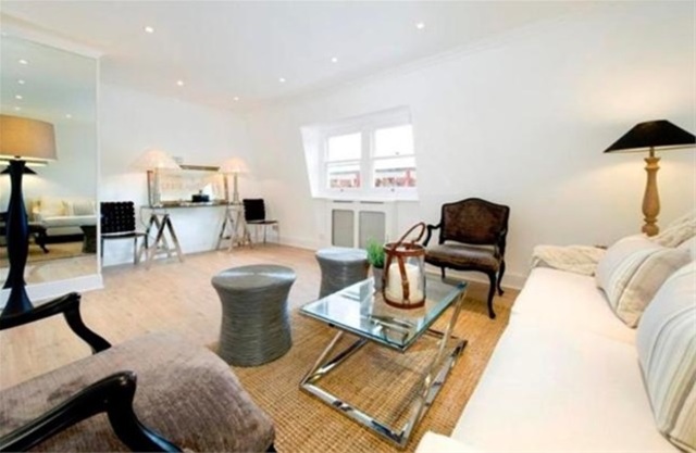  Image of 3 bedroom Flat to rent in Nassau Street London W1W at FITZROVIA, W1W 7AQ