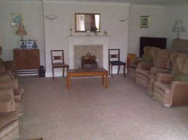  Image of 2 bedroom Retirement Property for sale in Queen