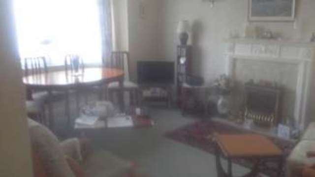  Image of 2 bedroom Retirement Property for sale in Queen