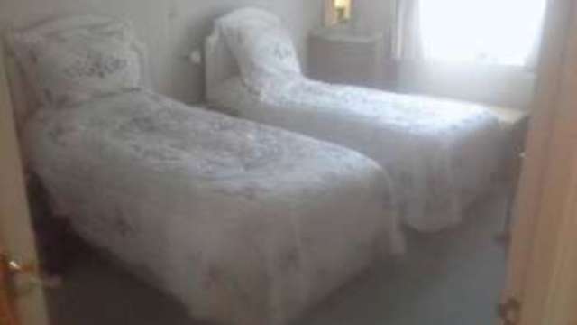  Image of 2 bedroom Retirement Property for sale in Queen