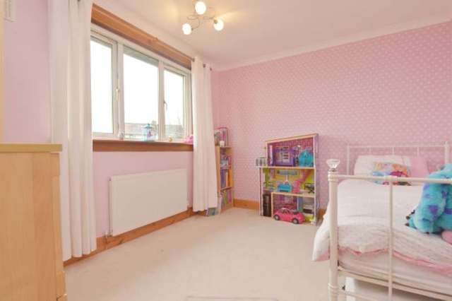  Image of 2 bedroom Terraced house for sale in Stewart Avenue Currie EH14 at Stewart Avenue  Edinburgh, EH14 5SD