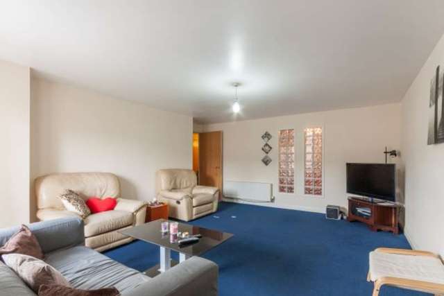  Image of 2 bedroom Flat for sale in Brunswick Road Edinburgh EH7 at Brunswick Road  Edinburgh, EH7 5GY