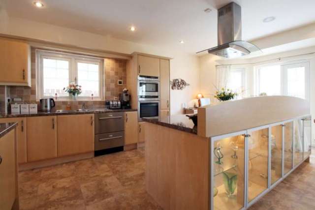  Image of 5 bedroom Detached house for sale in Craiglea Stirling FK9 at Craiglea  Stirling, FK9 5EE