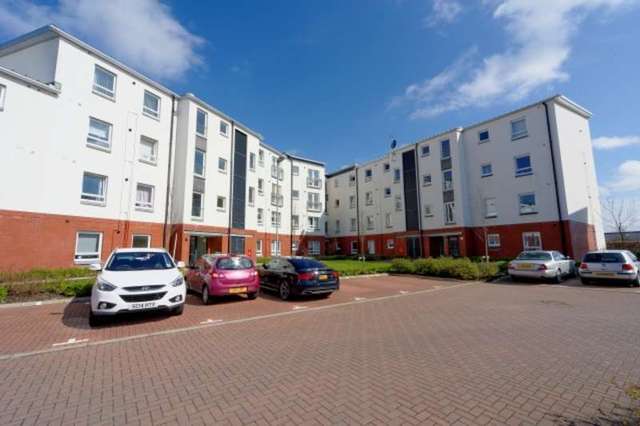  Image of 2 bedroom Flat for sale in Whimbrel Wynd Renfrew PA4 at 20 Whimbrel Wynd  Renfrew, PA4 8TL