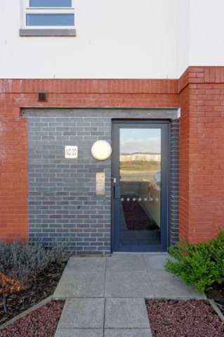  Image of 2 bedroom Flat for sale in Whimbrel Wynd Renfrew PA4 at 20 Whimbrel Wynd  Renfrew, PA4 8TL