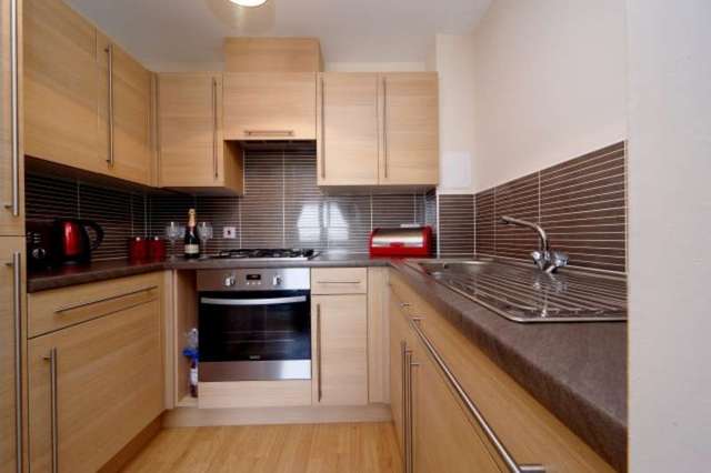  Image of 2 bedroom Flat for sale in Whimbrel Wynd Renfrew PA4 at 20 Whimbrel Wynd  Renfrew, PA4 8TL