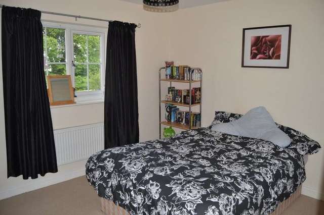  Image of 4 bedroom Detached house for sale in The Oakes Wakefield WF1 at Wakefield Outwood, WF1 4FD