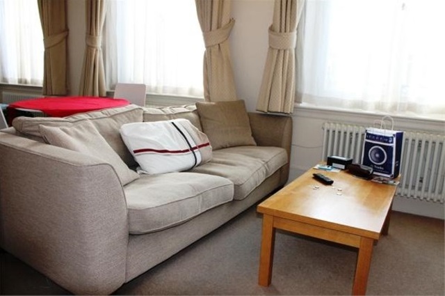  Image of 1 bedroom Studio flat to rent in Trebovir Road London SW5 at EARLS COURT, SW5 9NL