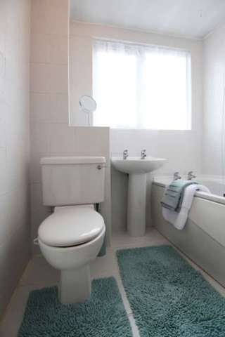 Image of 3 bedroom Semi-Detached house for sale in Drummormie Road Cairneyhill Dunfermline KY12 at Drummormie Road  Cairneyhill, KY12 8RL