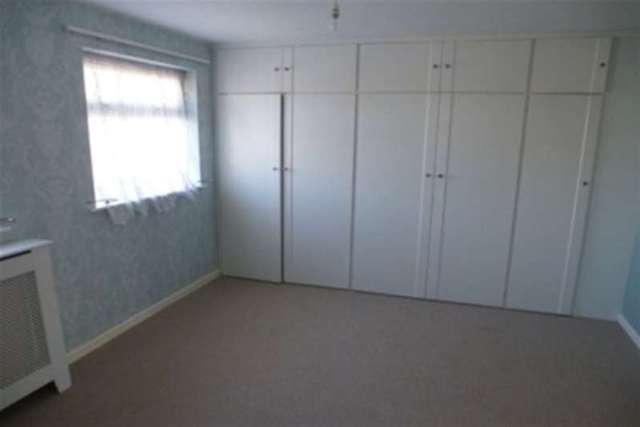  Image of 3 bedroom Semi-Detached house to rent in Arden Road Barton under Needwood Burton-on-Trent DE13 at Burton-on-Trent, DE13 8LE
