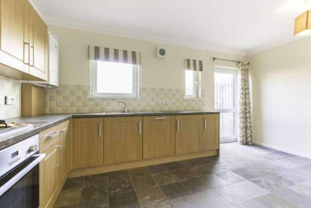  Image of 4 bedroom Town House for sale in West Court Dundee DD3 at Dundee, DD3 6QB