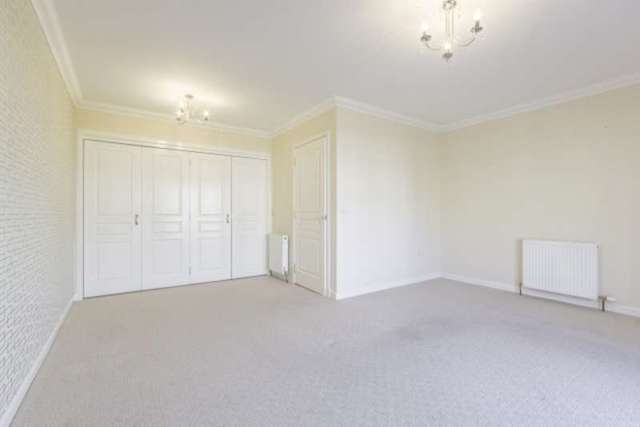  Image of 4 bedroom Town House for sale in West Court Dundee DD3 at Dundee, DD3 6QB