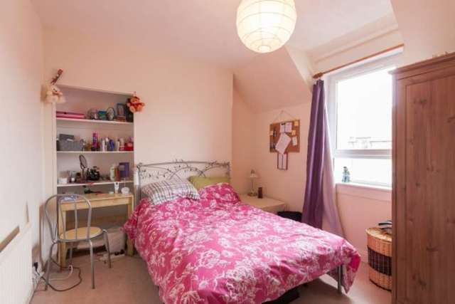  Image of 2 bedroom Flat for sale in Parkhead Avenue Edinburgh EH11 at Parkhead Avenue  Edinburgh, EH11 4SF
