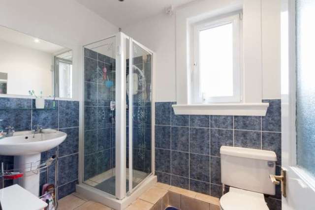  Image of 2 bedroom Flat for sale in Parkhead Avenue Edinburgh EH11 at Parkhead Avenue  Edinburgh, EH11 4SF